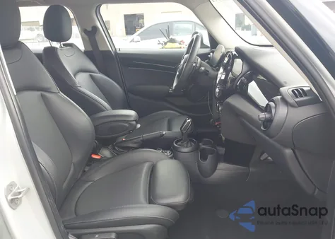 2022 Mini Hardtop Cooper S from USA, damaged, VIN WMW53DK03N2R35569